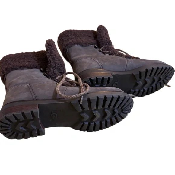 UGG Boots Fraser Stout Shearling Fur, Water-Resistant, Leather, Winter Combat, 7 - Picture 5 of 11